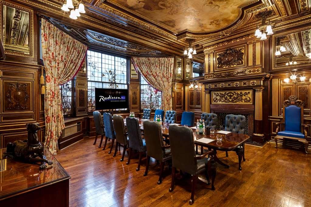Radisson Blu Edwardian Vanderbilt Hotel,