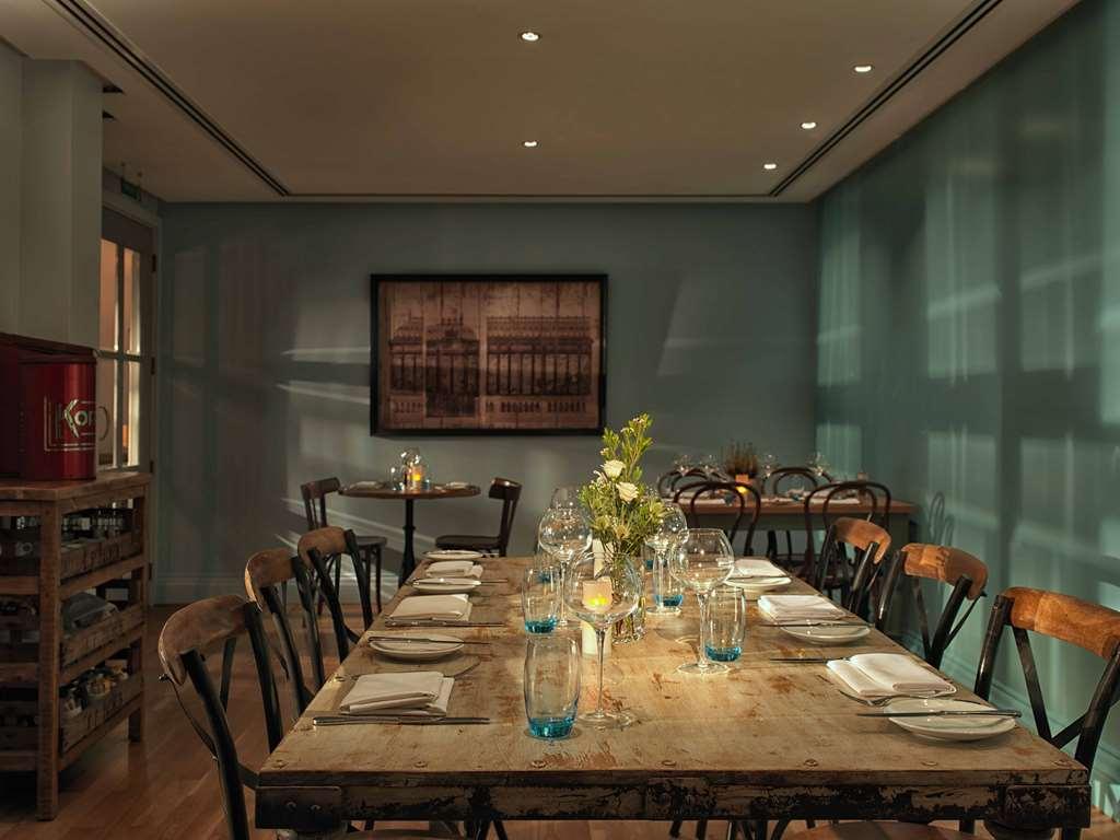 Radisson Blu Hotel, South Kensington - Formerly Vanderbilt Отель Лондон